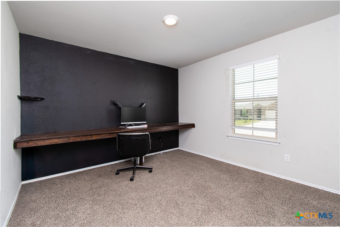 8512 Cantera Ridge Road Property Photo 21