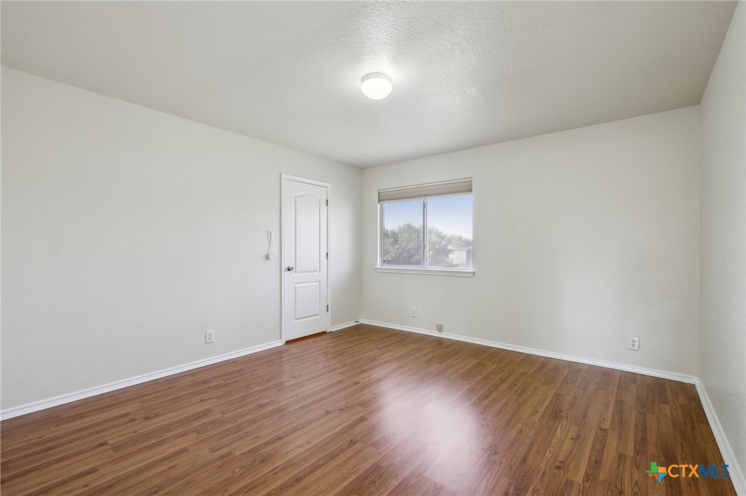 2430 Dove Crossing Drive Property Photo 25
