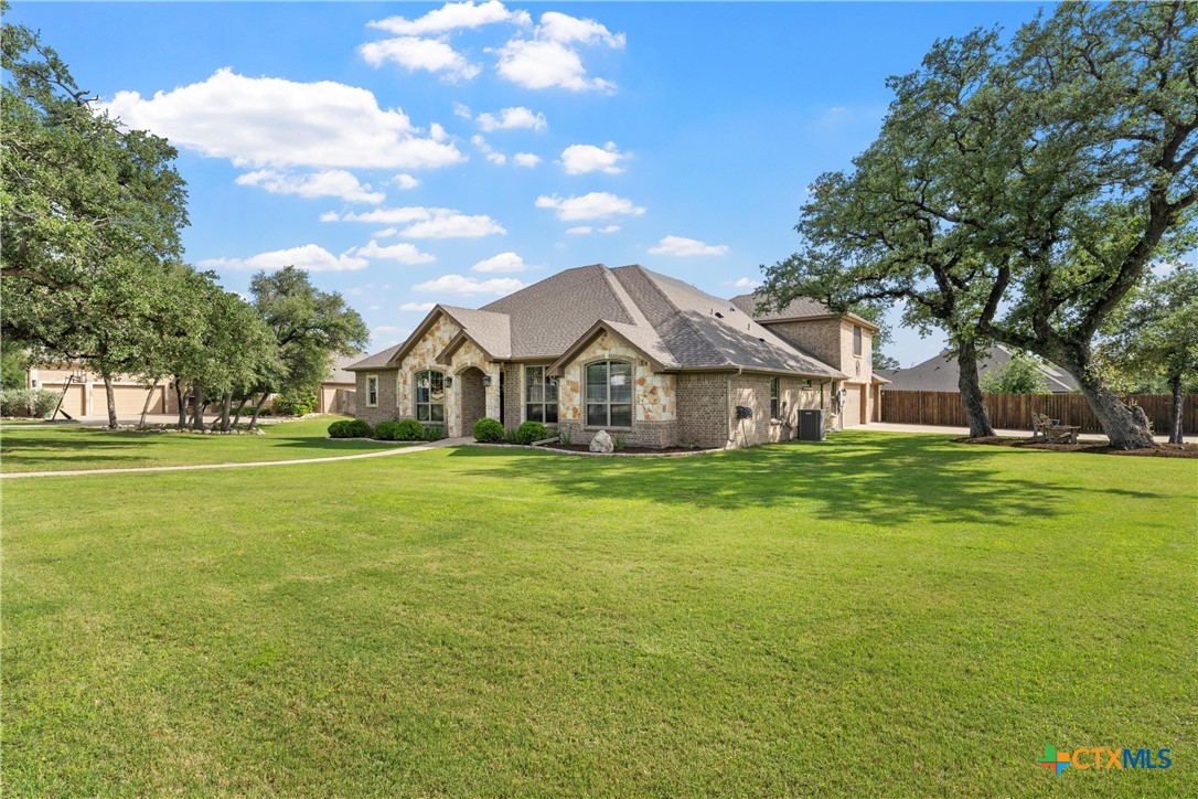 6 Salta Court Property Photo 2