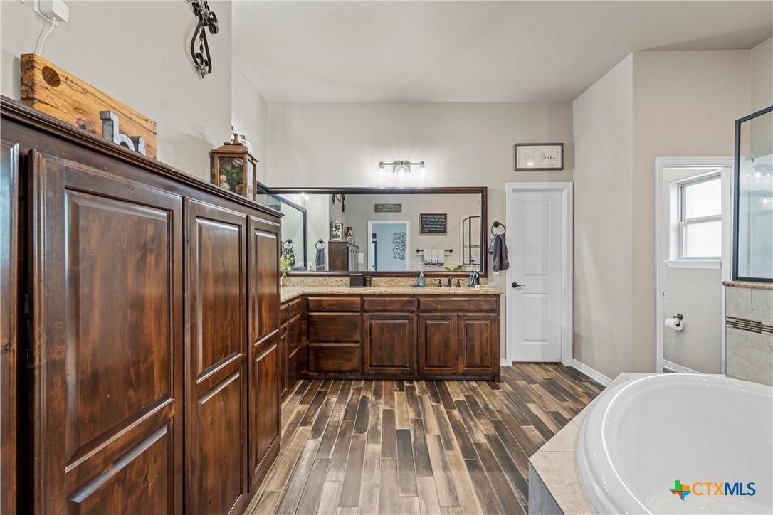 6 Salta Court Property Photo 25