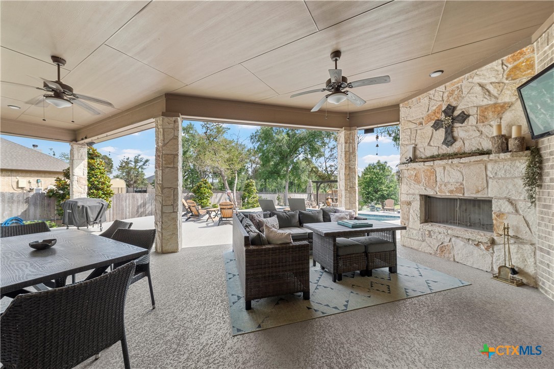 6 Salta Court Property Photo 35