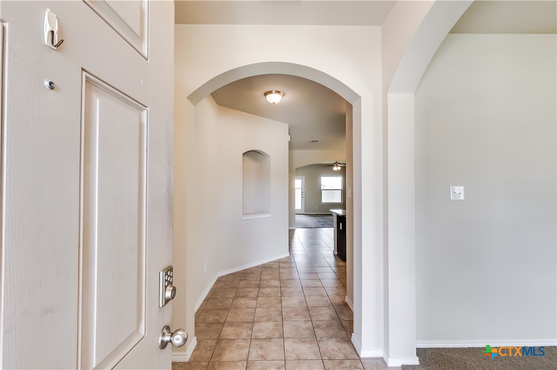 5402 Waterbank Lane Property Photo 3