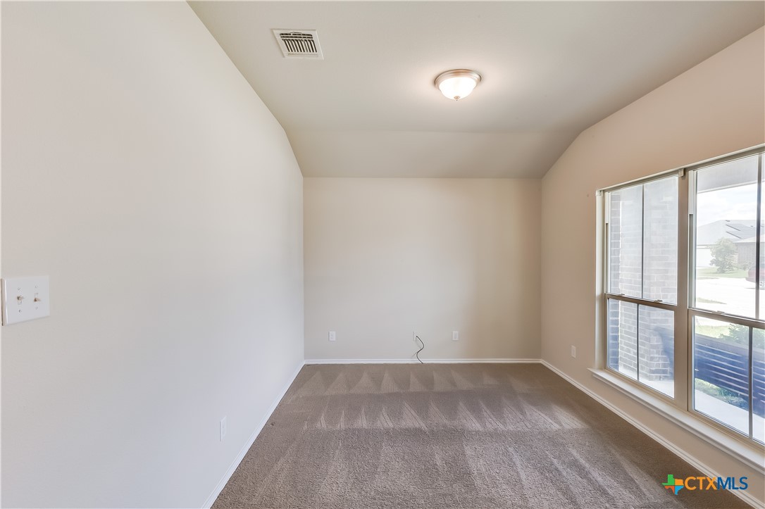 5402 Waterbank Lane Property Photo 4