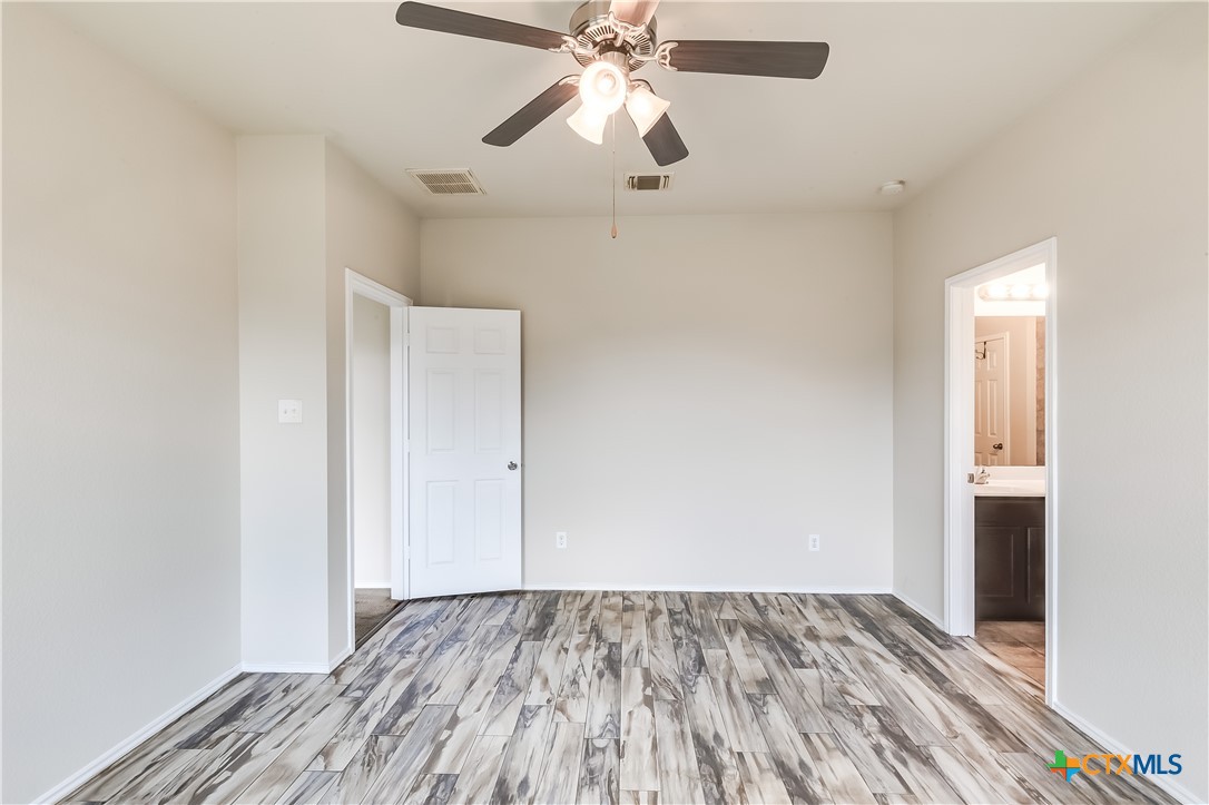 5402 Waterbank Lane Property Photo 14