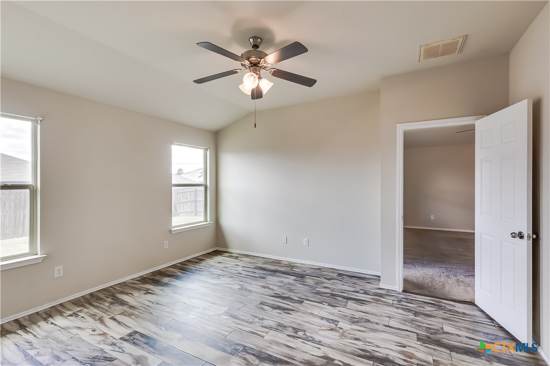 5402 Waterbank Lane Property Photo 16