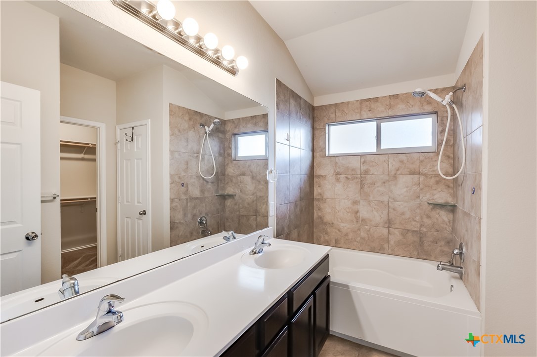 5402 Waterbank Lane Property Photo 17