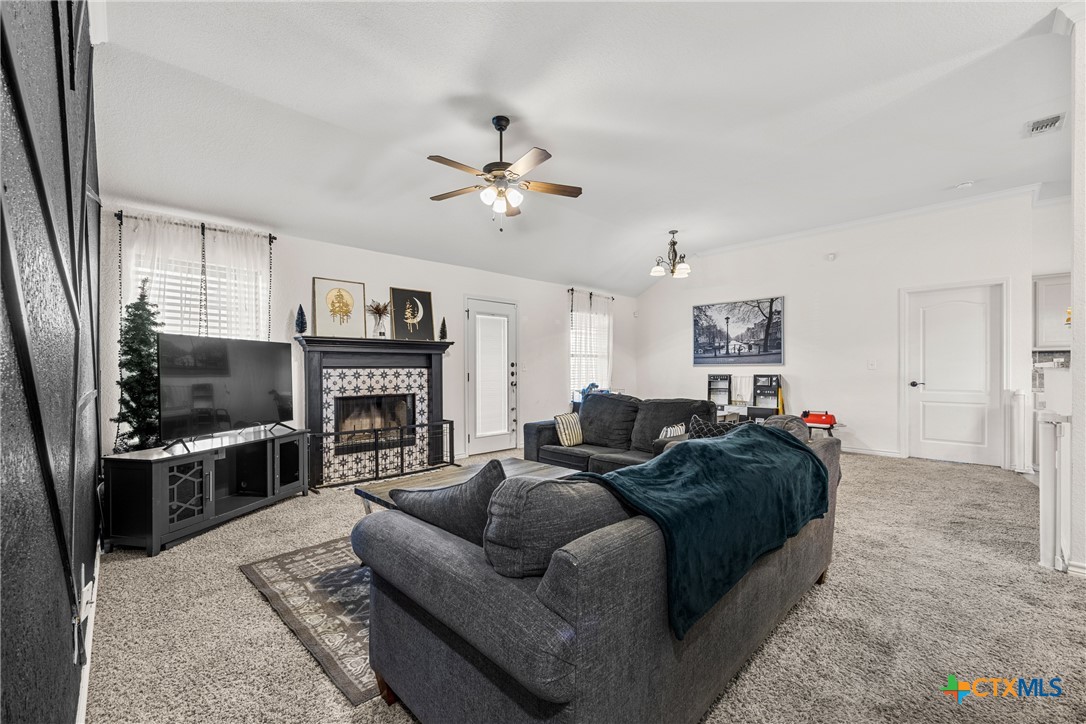 3704 Dewitt County Court Property Photo 4