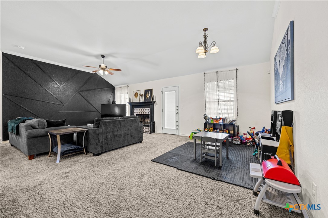 3704 Dewitt County Court Property Photo 5