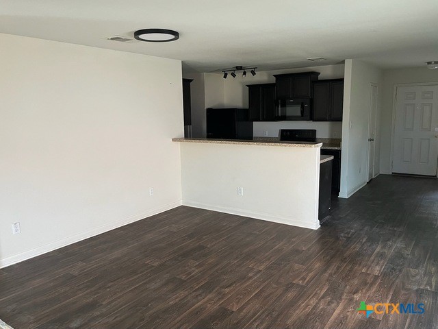 1421 Breanna Lane Property Photo 12