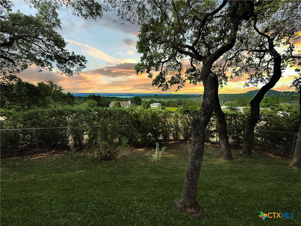 2237 Apache Drive Property Photo 3