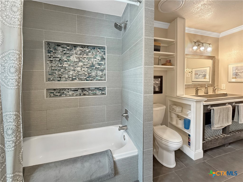 2237 Apache Drive Property Photo 26