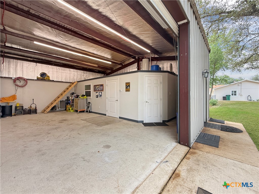 2237 Apache Drive Property Photo 38