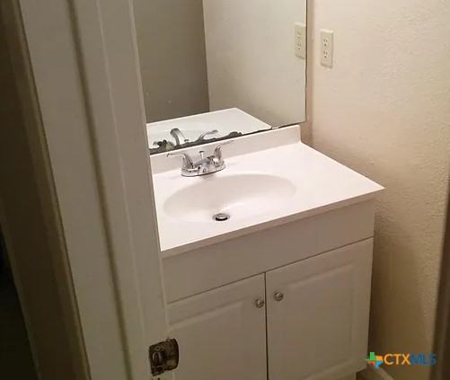 1220 Westway Circle Property Photo 6