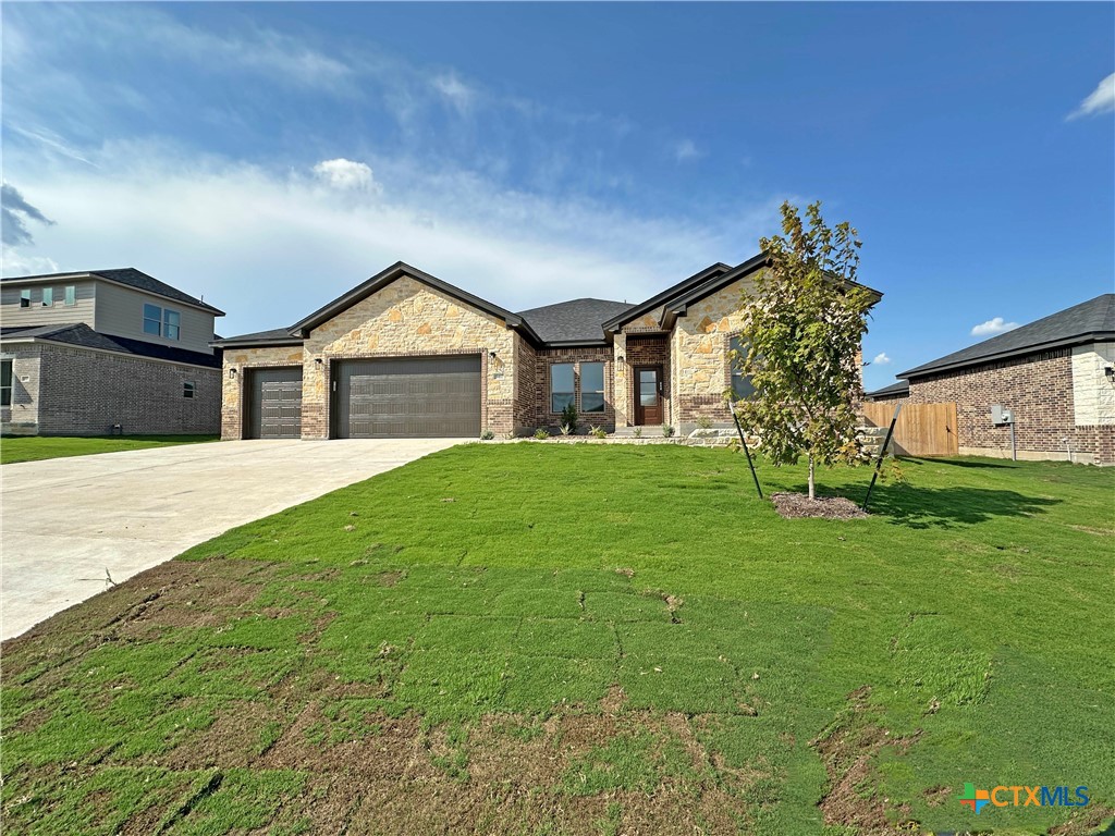 5417 Espiritu Santo Property Photo 1