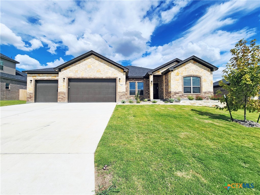 5417 Espiritu Santo Property Photo 1