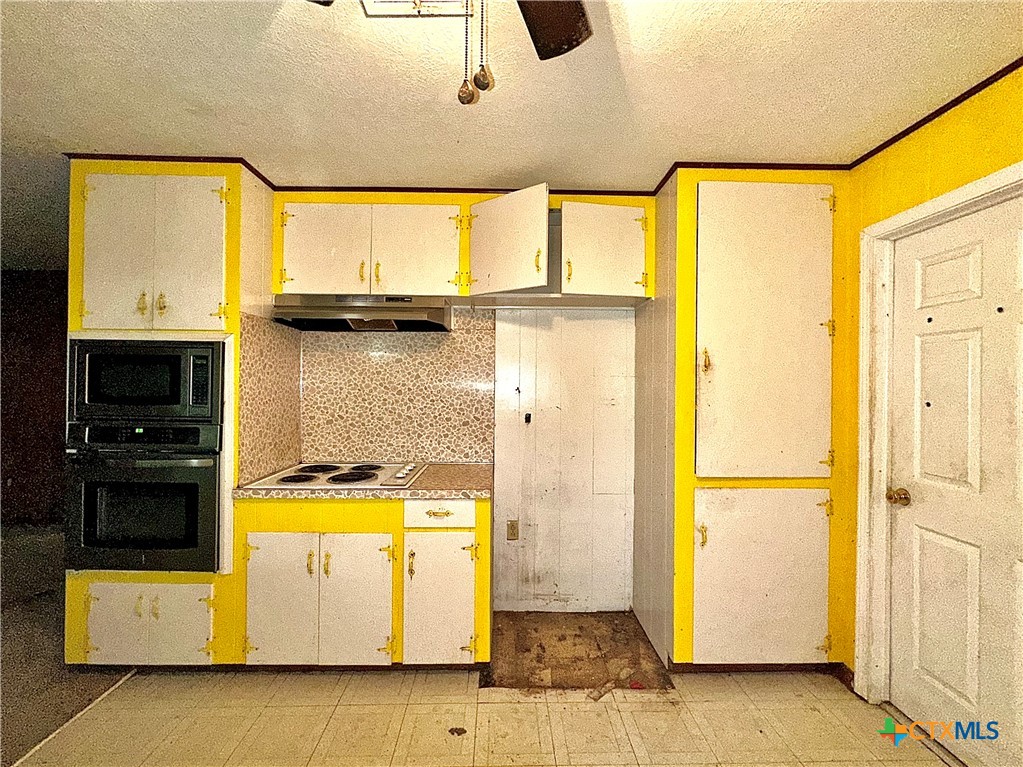 408 E King Property Photo 13