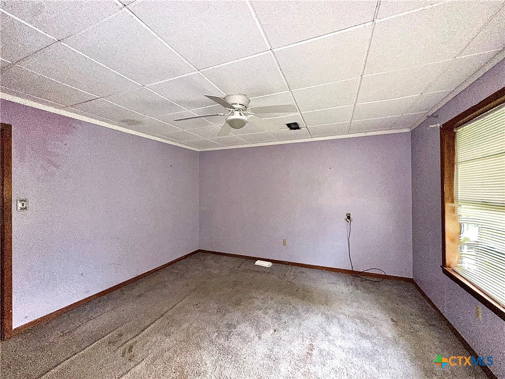 408 E King Property Photo 17