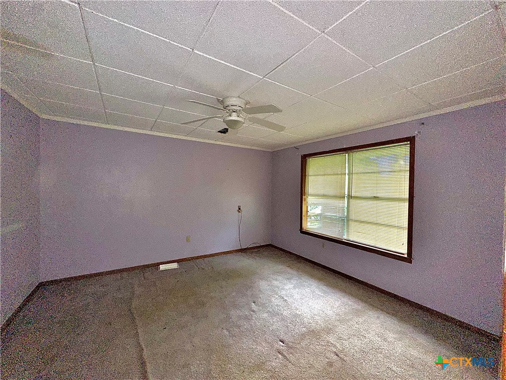 408 E King Property Photo 18