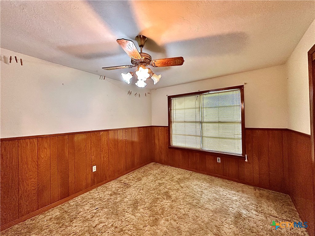 408 E King Property Photo 24