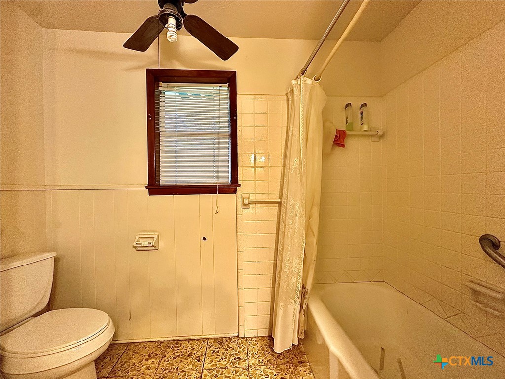 408 E King Property Photo 29