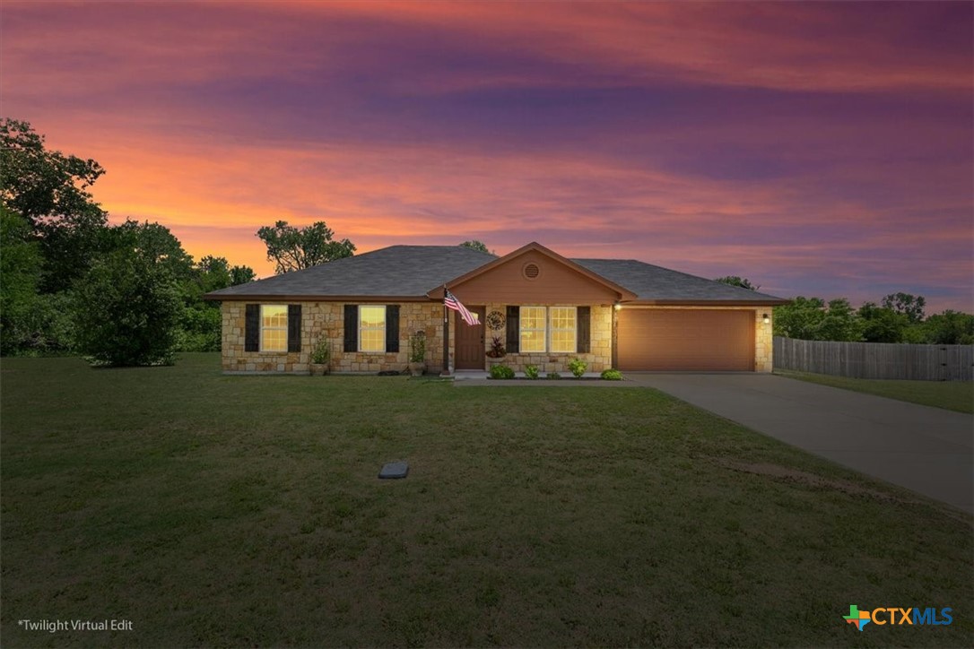 315 S Hackberry Road Property Photo 1