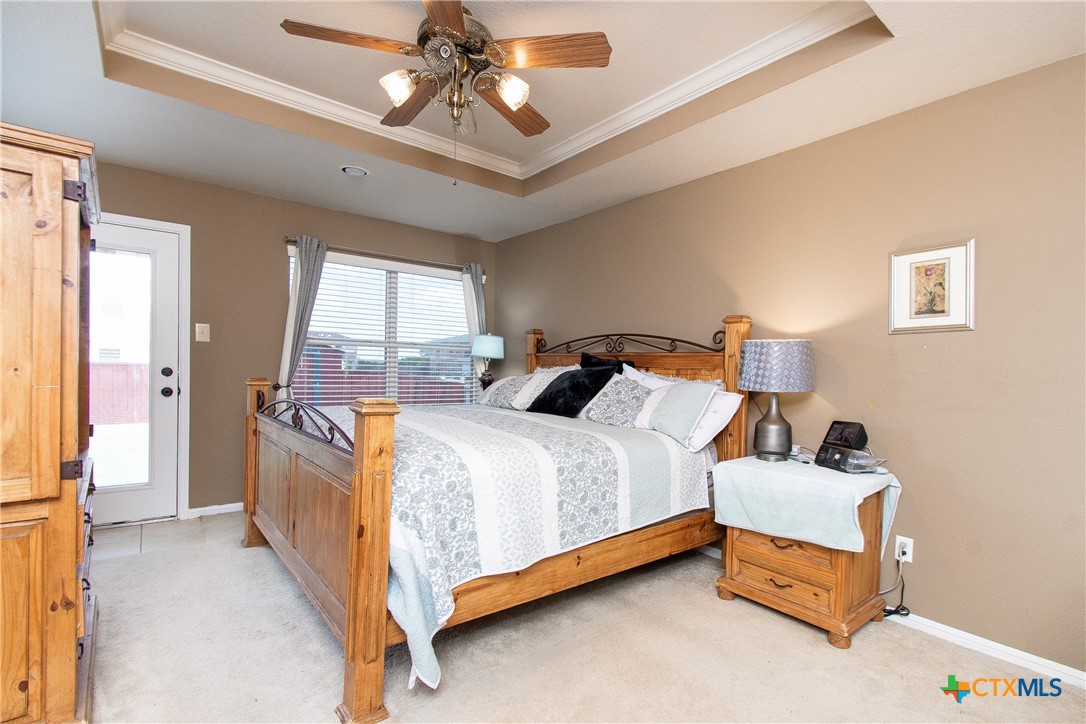 2409 Eppinette Drive Property Photo 13