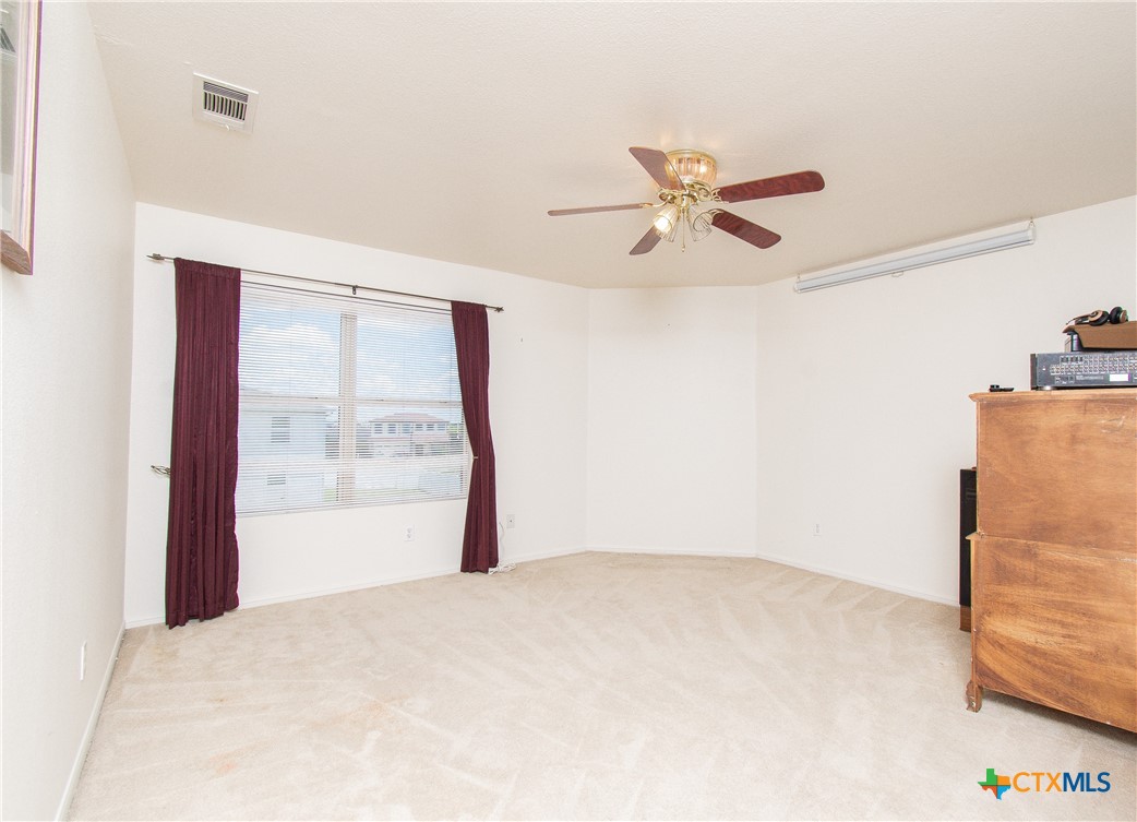 2409 Eppinette Drive Property Photo 21