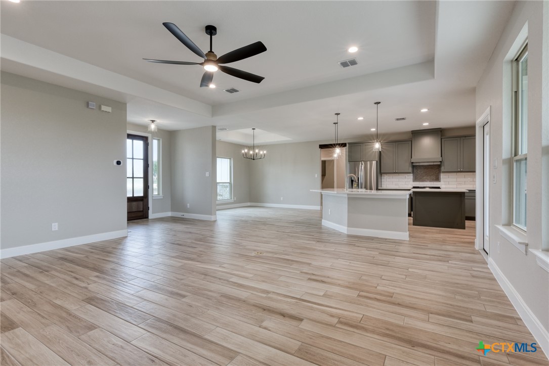 109 Wild Persimmon Trail Property Photo 10