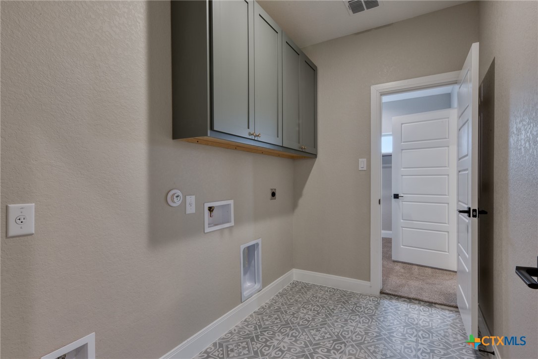 109 Wild Persimmon Trail Property Photo 15