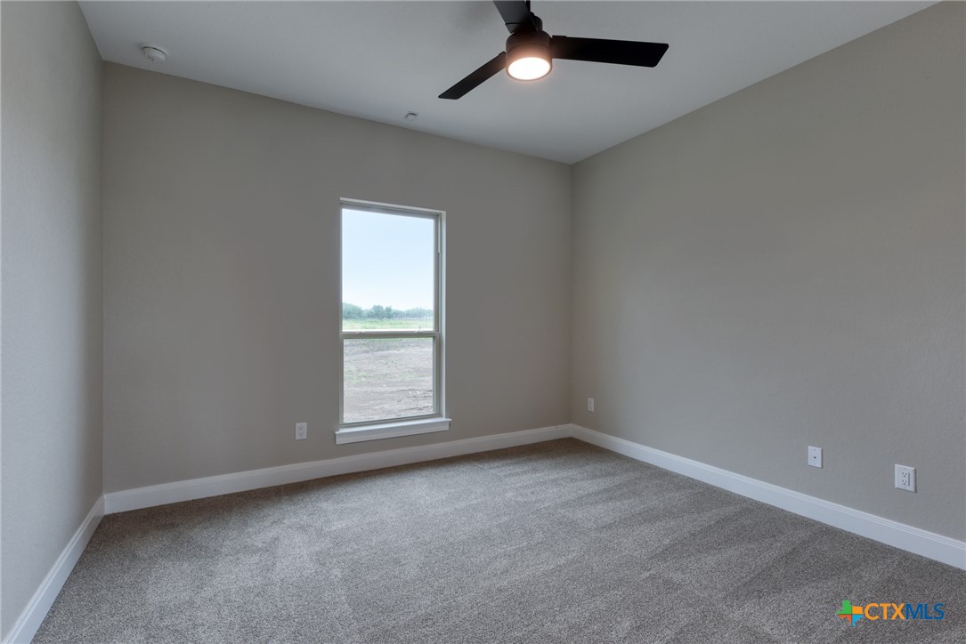 109 Wild Persimmon Trail Property Photo 24