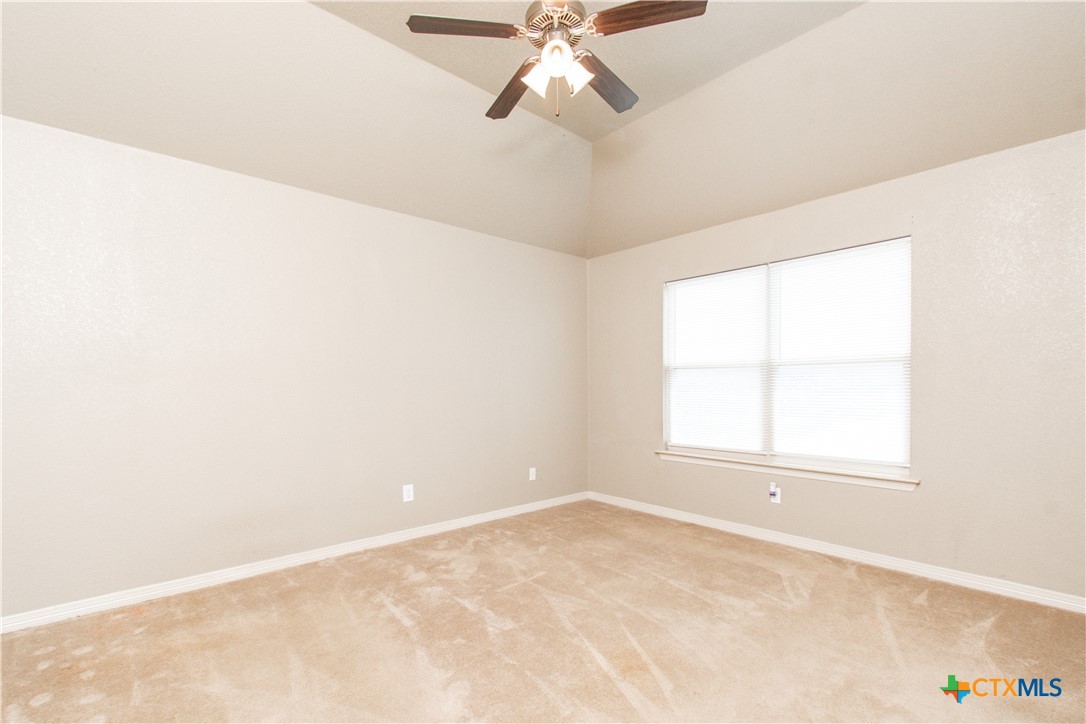 605 Draper Drive Property Photo 9