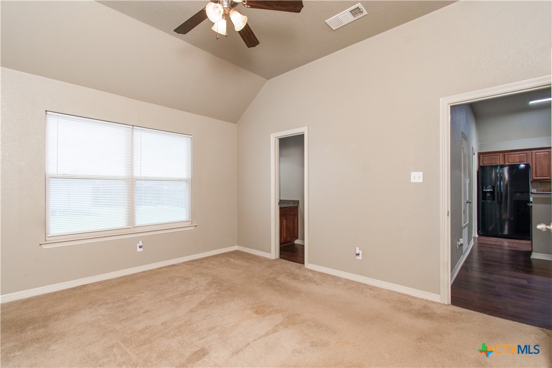 605 Draper Drive Property Photo 10