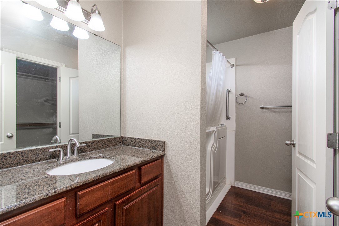605 Draper Drive Property Photo 12