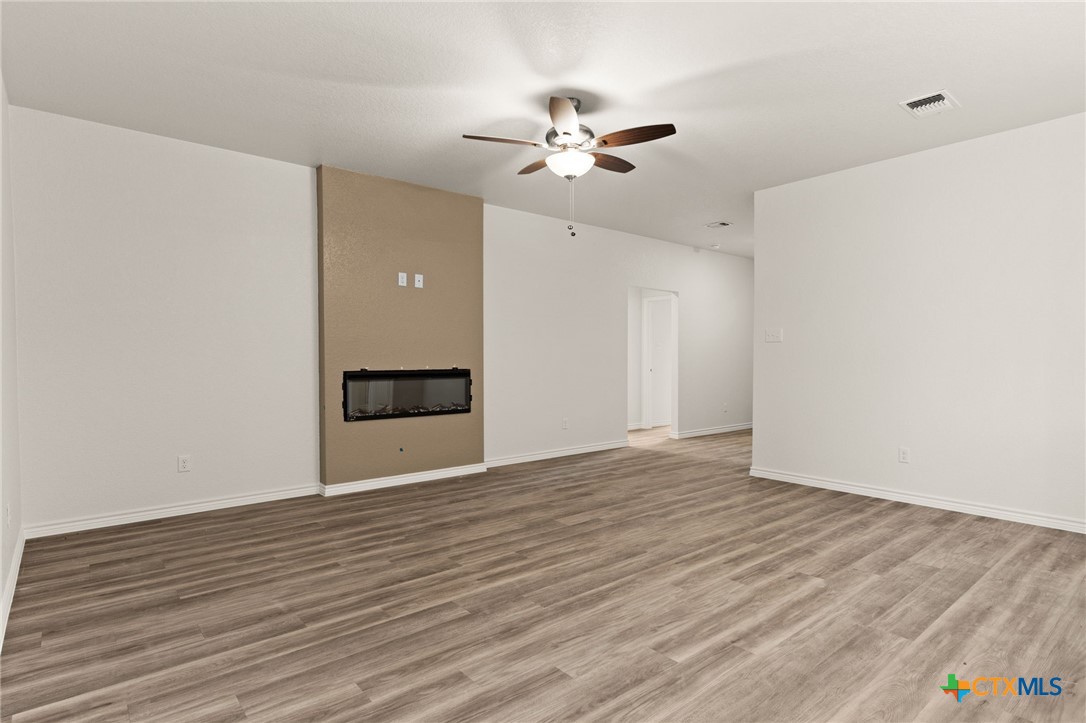 5113 Rose Petal Court Property Photo 6