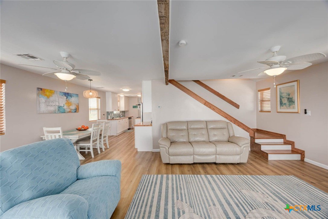 521 Woodhaven Drive Property Photo 13