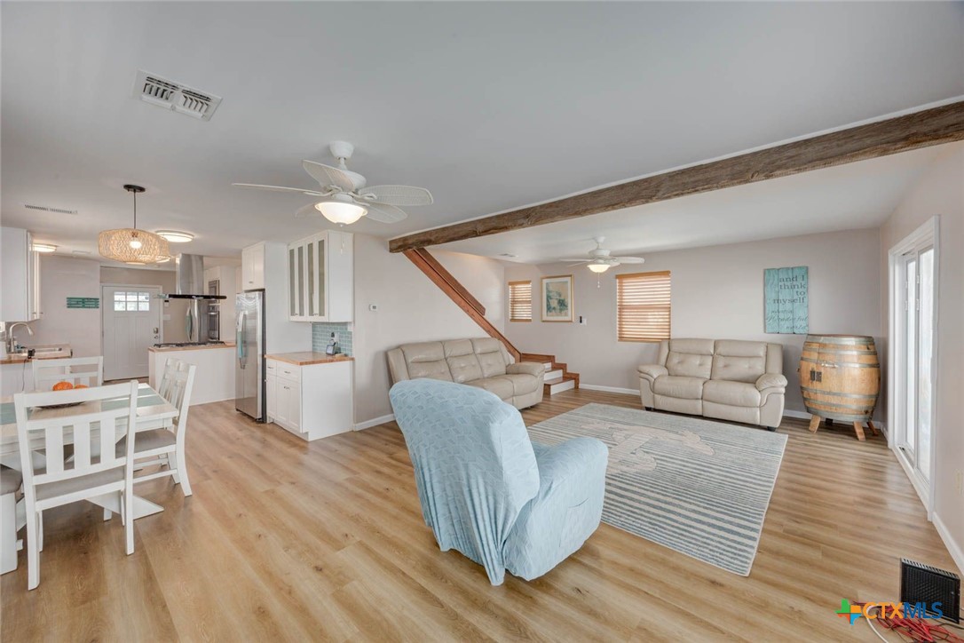 521 Woodhaven Drive Property Photo 14