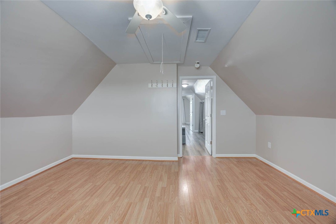 521 Woodhaven Drive Property Photo 24