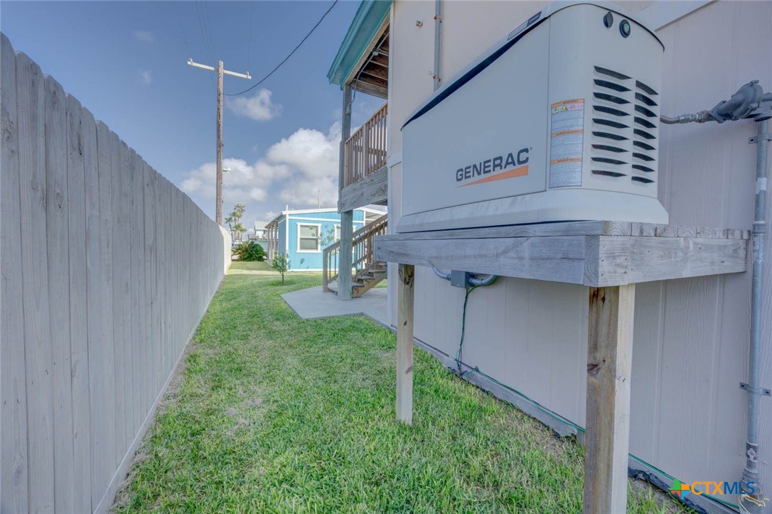 521 Woodhaven Drive Property Photo 35