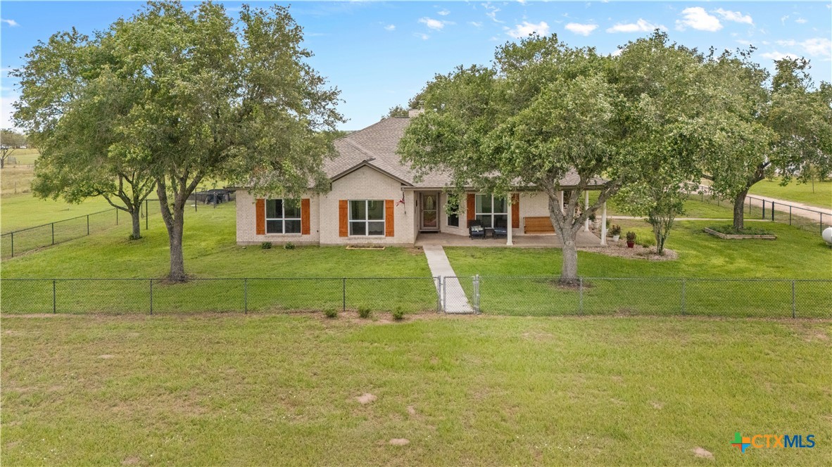 211 Dewberry Lane Property Photo 1