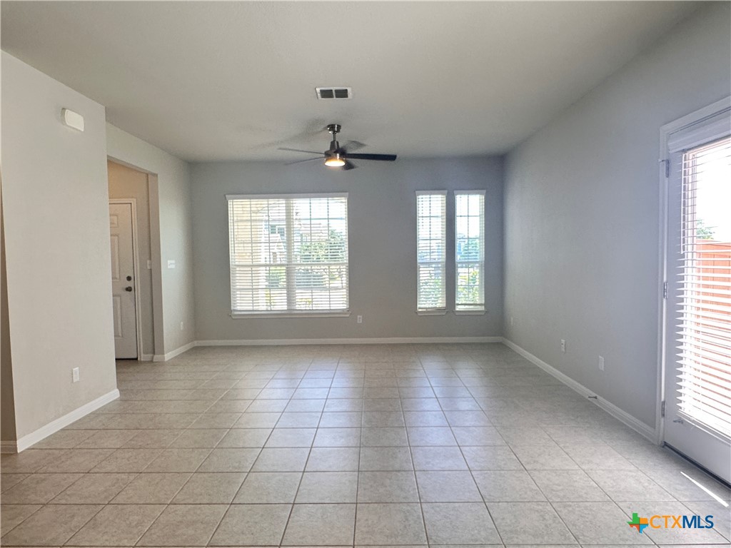 137 Rustic Glen Drive Property Photo 14