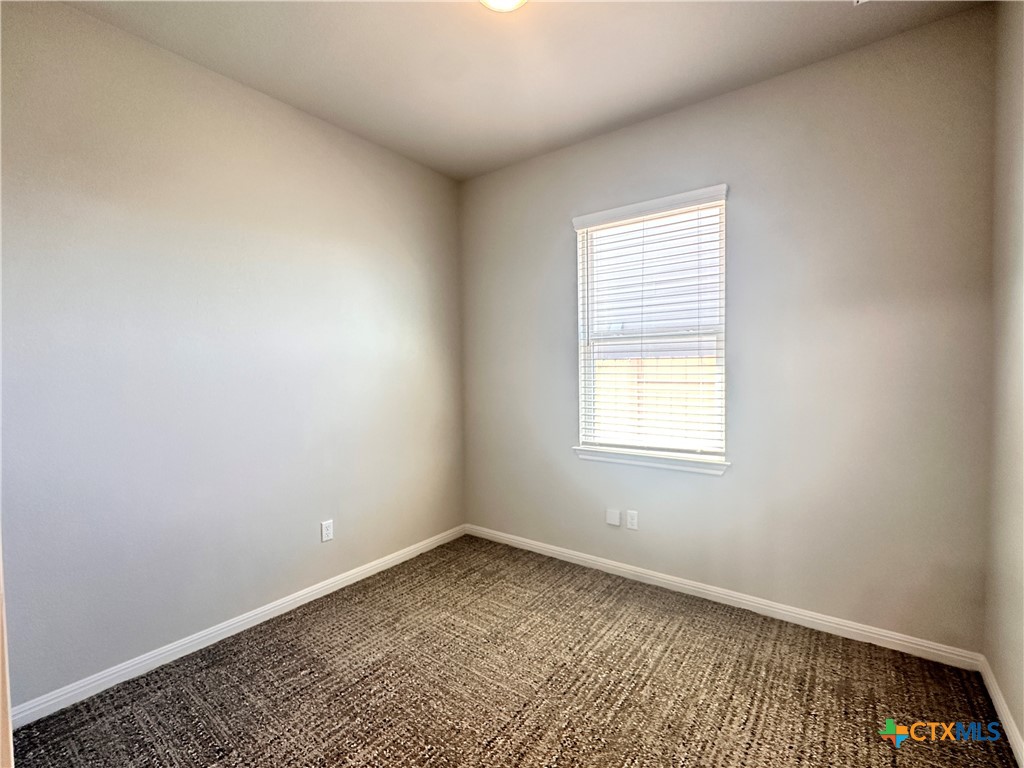 137 Rustic Glen Drive Property Photo 15