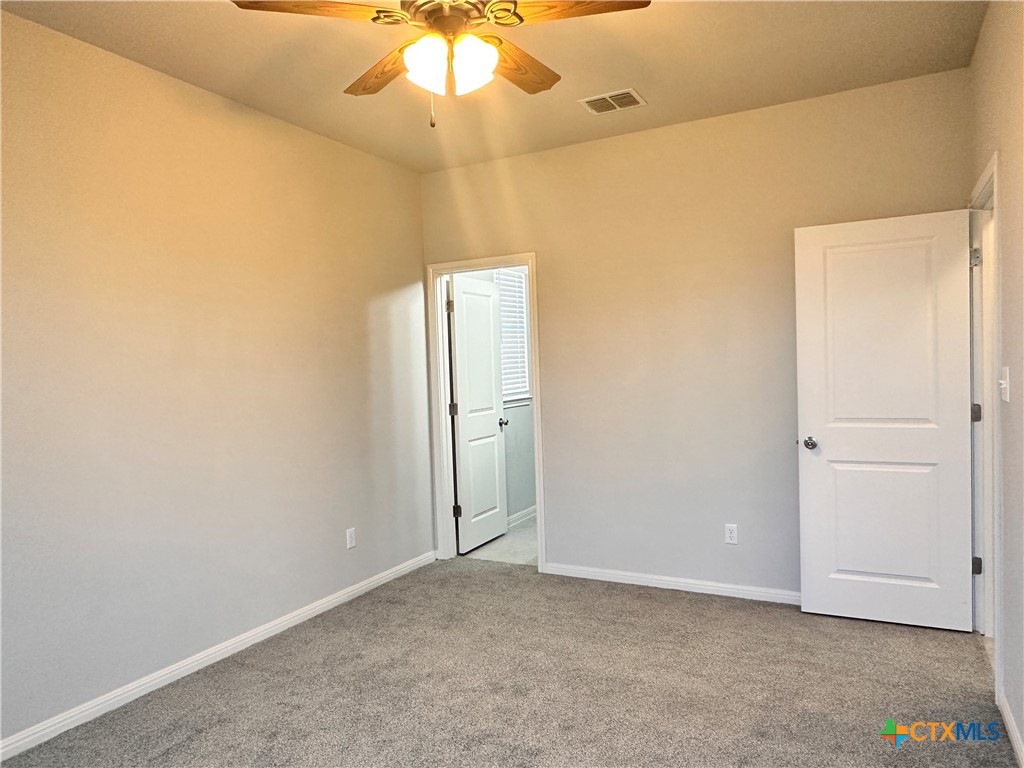 137 Rustic Glen Drive Property Photo 27