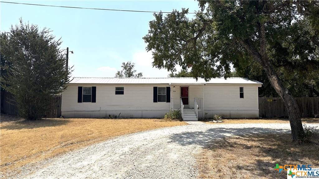 908 Fm 2808 Property Photo 16