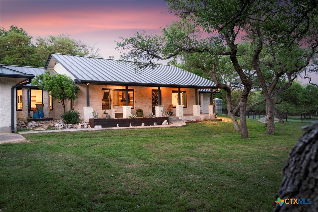 1910 S Rainbow Ranch Road Property Photo 1