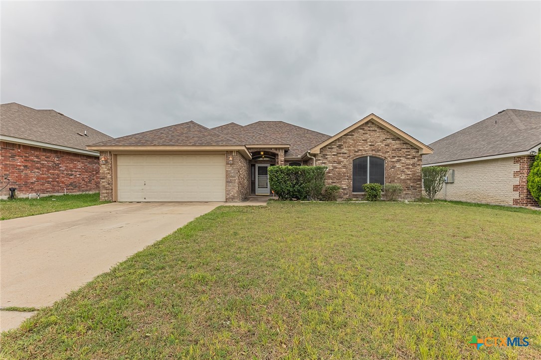 2903 Phoenix Drive Property Photo 4