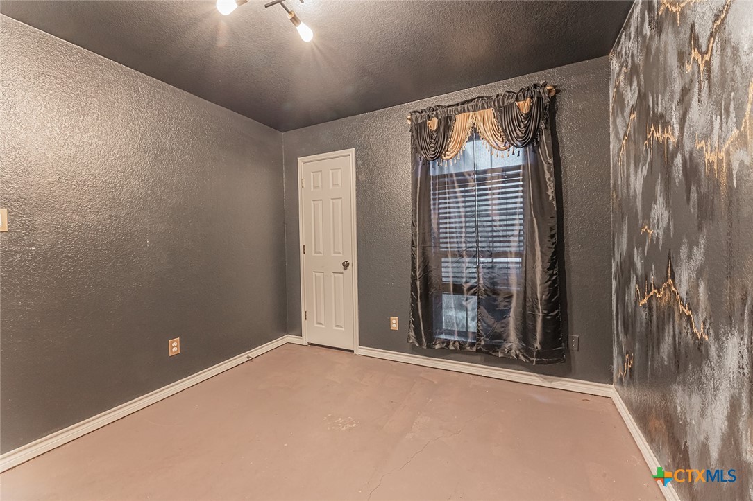 2903 Phoenix Drive Property Photo 30