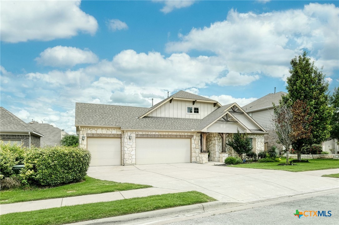 2909 Saint Paul Rivera Property Photo 1
