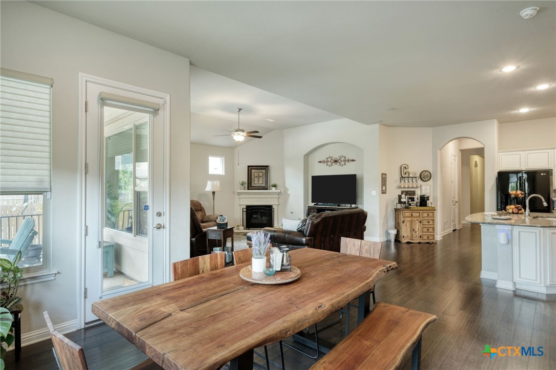 2909 Saint Paul Rivera Property Photo 12