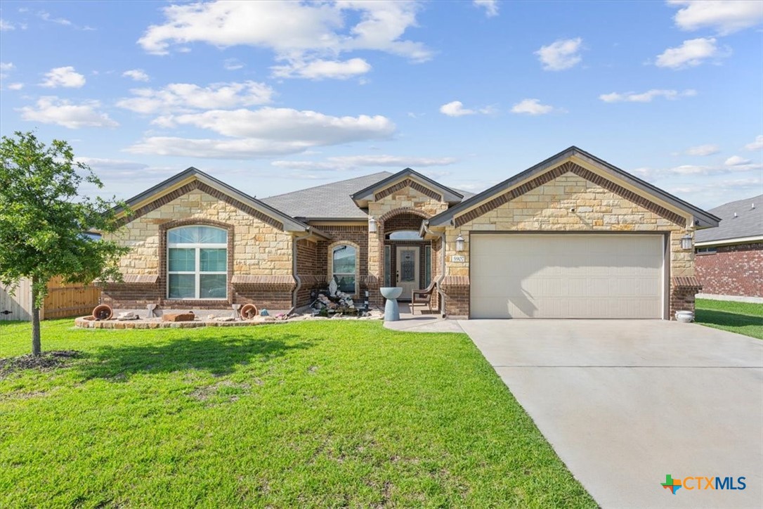 5907 Verde Drive Property Photo 1