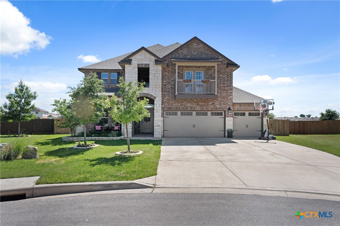 8602 Hidden Oaks Drive Property Photo 1